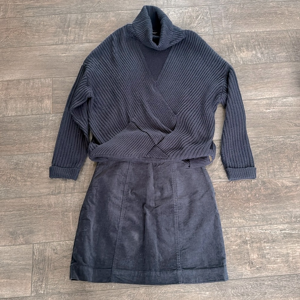 $5 for $20 min order ! NWOT Pepe jeans skirt